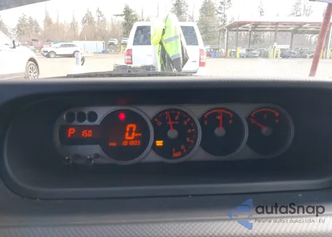 2010 Scion Xb Release Series 7.0 z USA, uszkodzony, nr VIN JTLZE4FE4A1111072